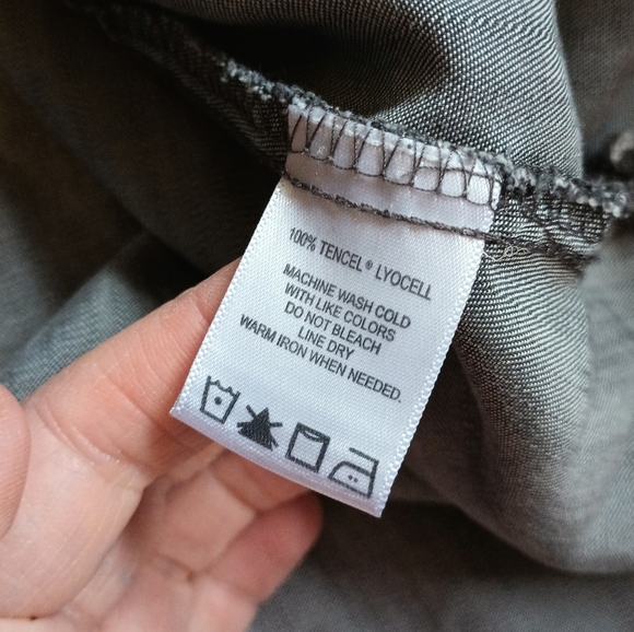 Foxcroft 24W Shaped Fit Chambray Denim Shirt Tencel Lyocell Gray Polka Dot - Picture 9 of 11